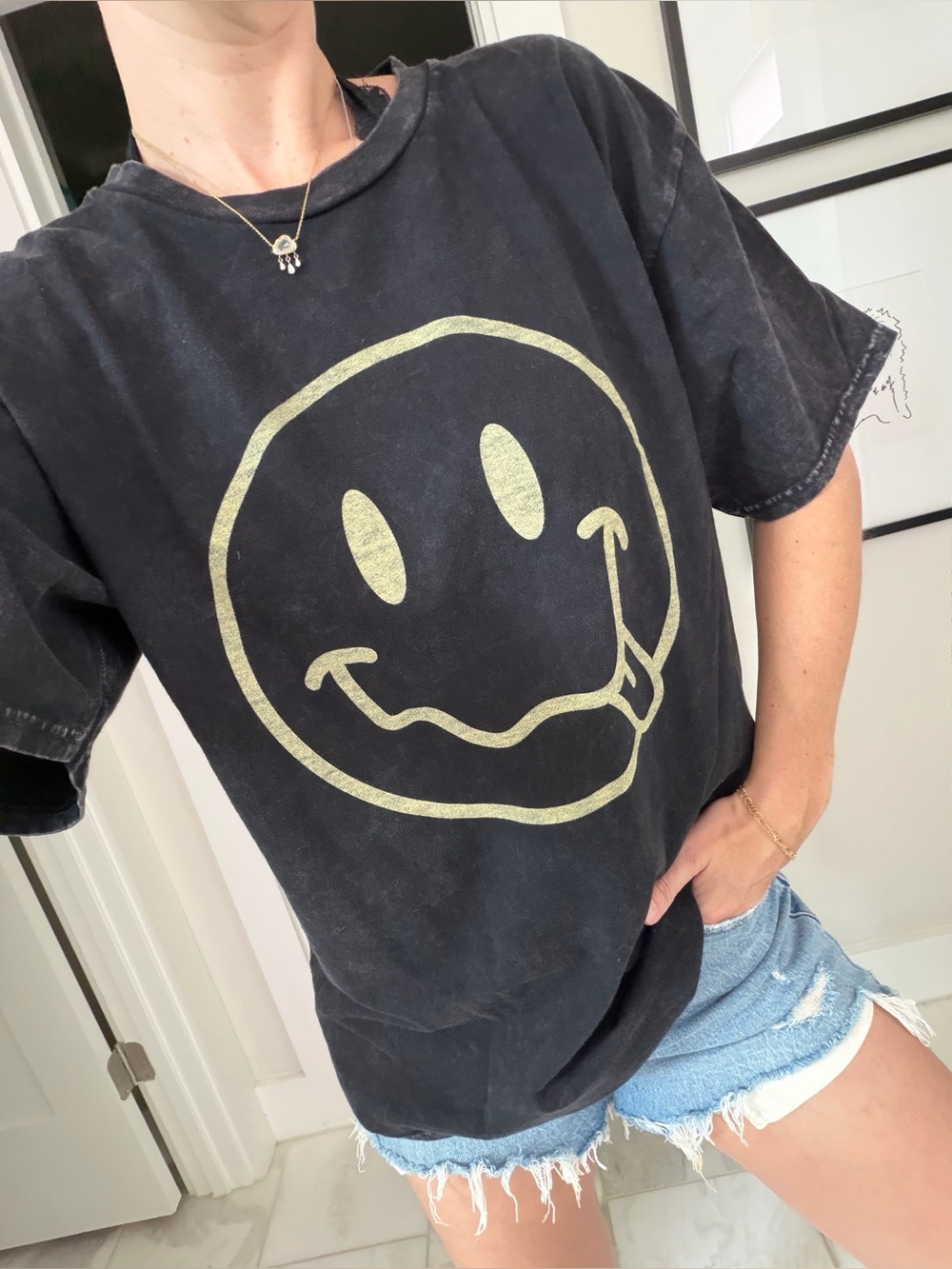 Junk Food Clothing Smiley Flea Market Tee Shirt